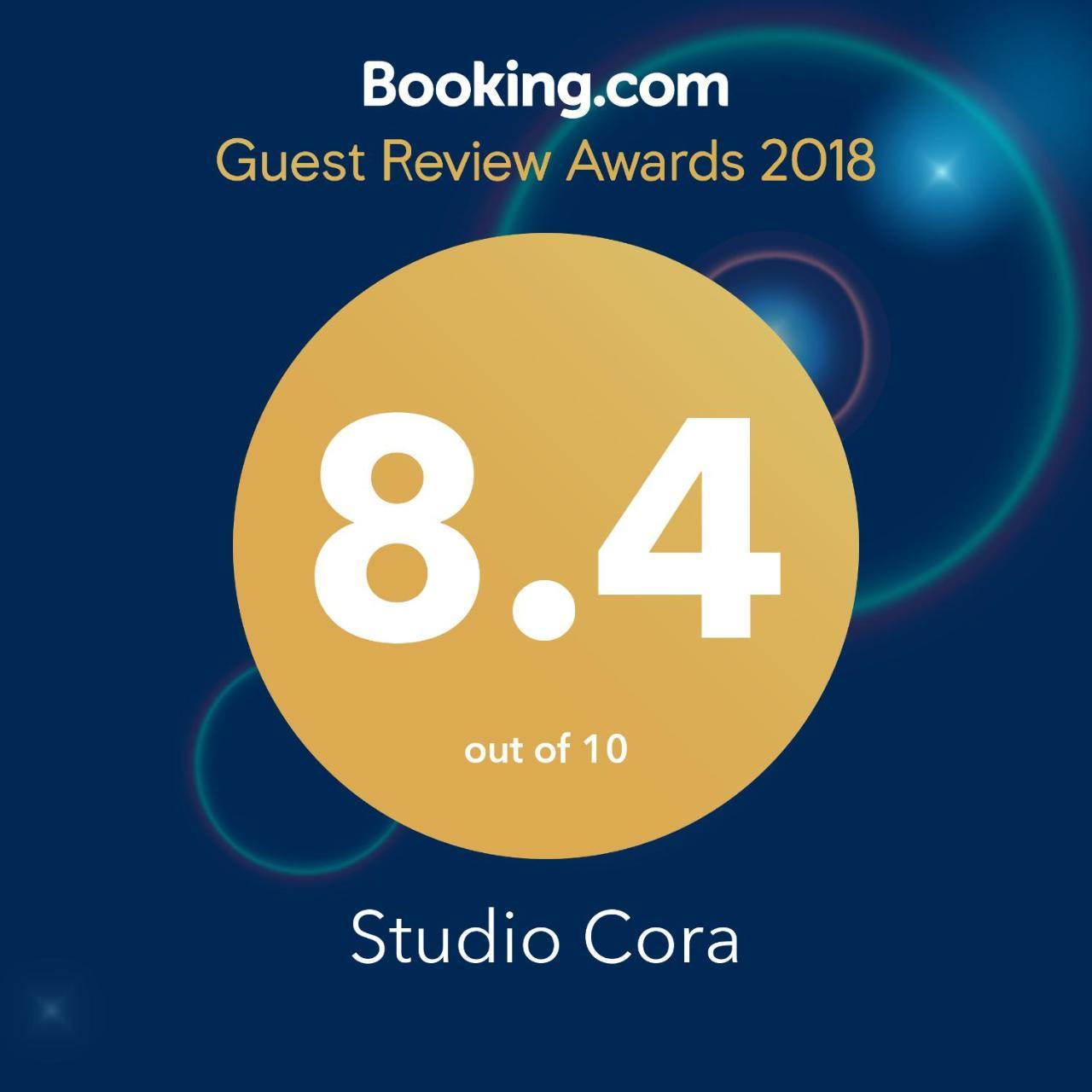 Studio Cora Lägenhet Orşova Exteriör bild
